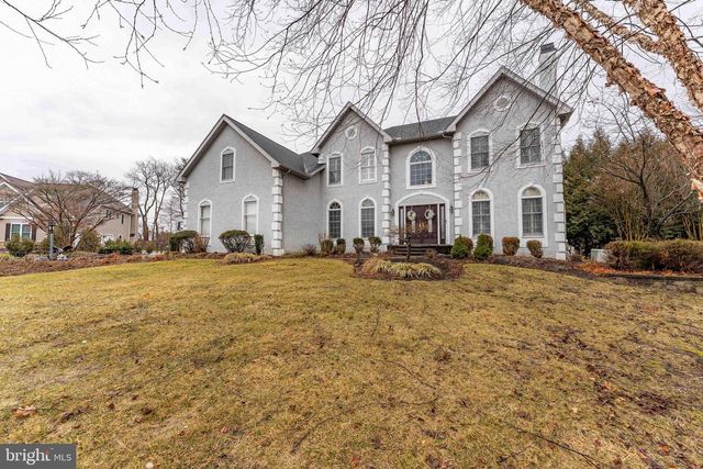 300 BELL CT, Exton, PA 19341