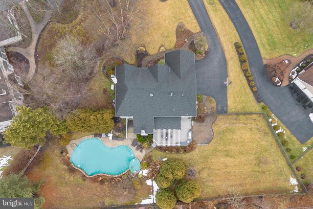 300 BELL CT, Exton, PA 19341