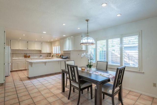 981 Monterey Circle, Monterey, CA 93940