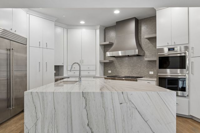 74 Cortes Drive, Westlake, TX 76262