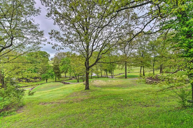 813 Holiday Ridge H2, Branson, MO 65616