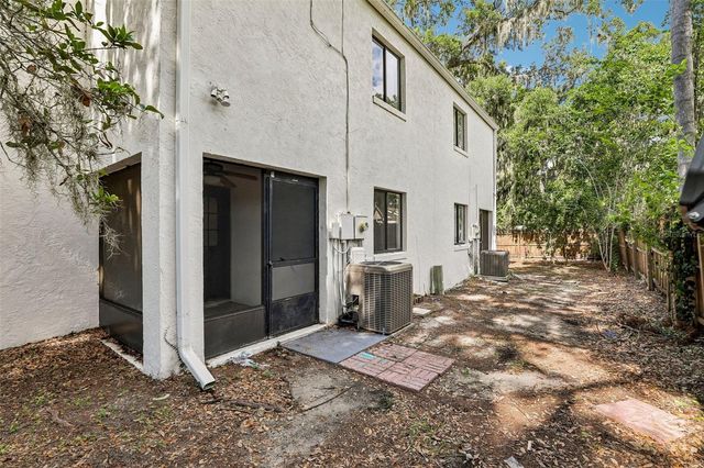 904 SUMTER STREET, Leesburg, FL 34748