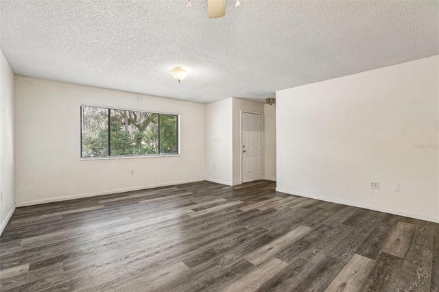 904 SUMTER STREET, Leesburg, FL 34748