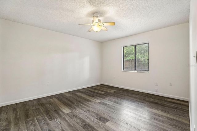 904 SUMTER STREET, Leesburg, FL 34748