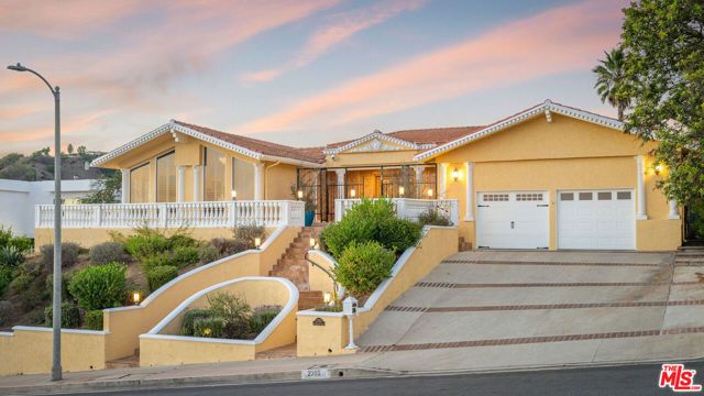 2315 N Hobart Boulevard, Los Angeles, CA 90027