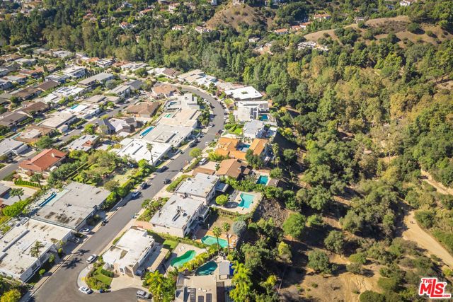 2315 N Hobart Boulevard, Los Angeles, CA 90027