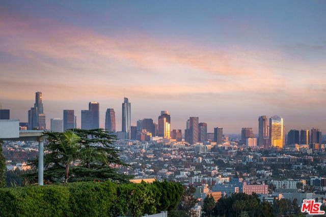 2315 N Hobart Boulevard, Los Angeles, CA 90027