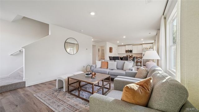 3815 Magnolia Hills, Northport, AL 35473