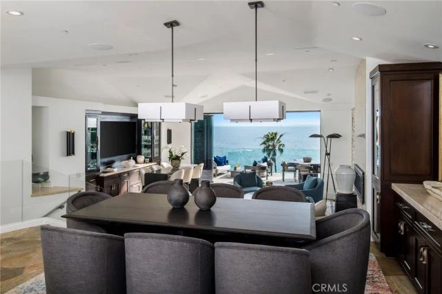 26 S La Senda Drive, Laguna Beach, CA 92651