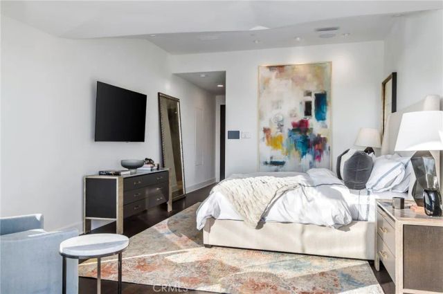 26 S La Senda Drive, Laguna Beach, CA 92651