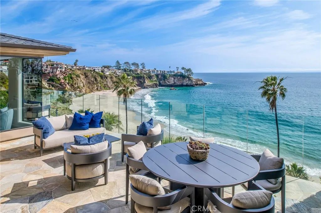 26 S La Senda Drive, Laguna Beach, CA 92651