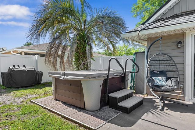 58 WESTCHESTER LANE, Palm Coast, FL 32164