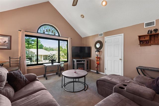 58 WESTCHESTER LANE, Palm Coast, FL 32164
