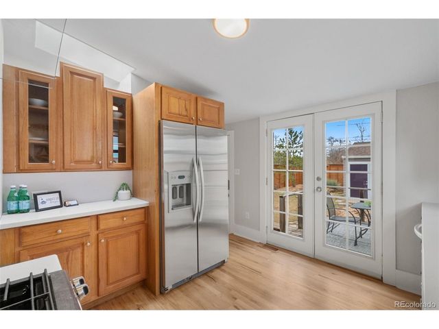 2200 S Corona St, Denver, CO 80210