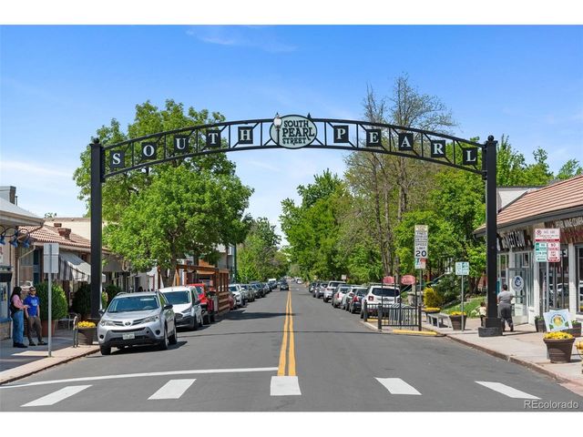 2200 S Corona St, Denver, CO 80210