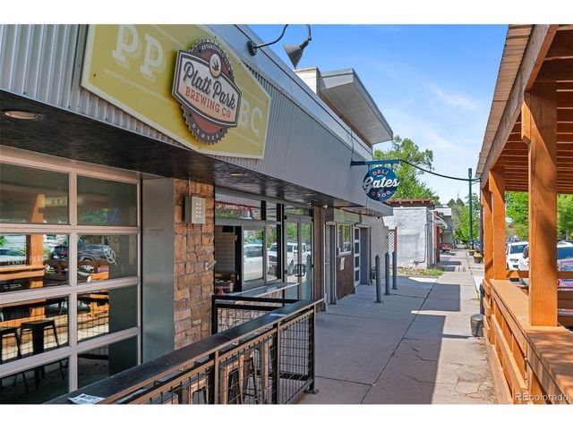 2200 S Corona St, Denver, CO 80210