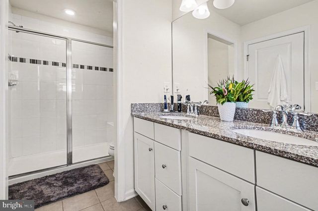 2102 HAYS ST, Fredericksburg, VA 22401