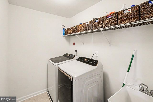 2102 HAYS ST, Fredericksburg, VA 22401