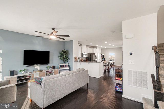 2102 HAYS ST, Fredericksburg, VA 22401