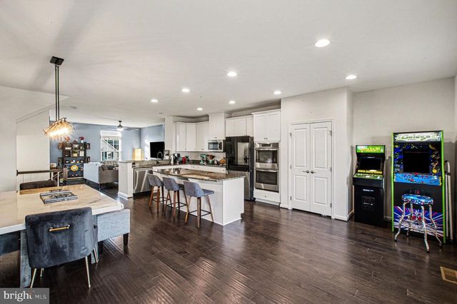 2102 HAYS ST, Fredericksburg, VA 22401