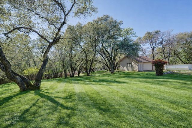 1874 Sweetwater Ct, Cool, CA 95614