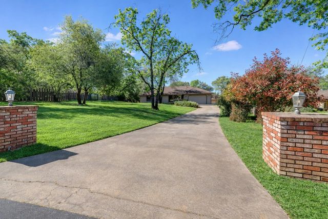 1874 Sweetwater Ct, Cool, CA 95614