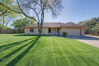 1874 Sweetwater Ct, Cool, CA 95614