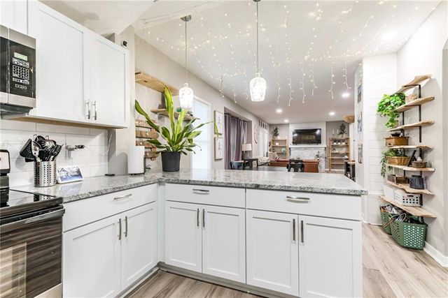 6033 Edith Avenue, Kansas City, KS 66104
