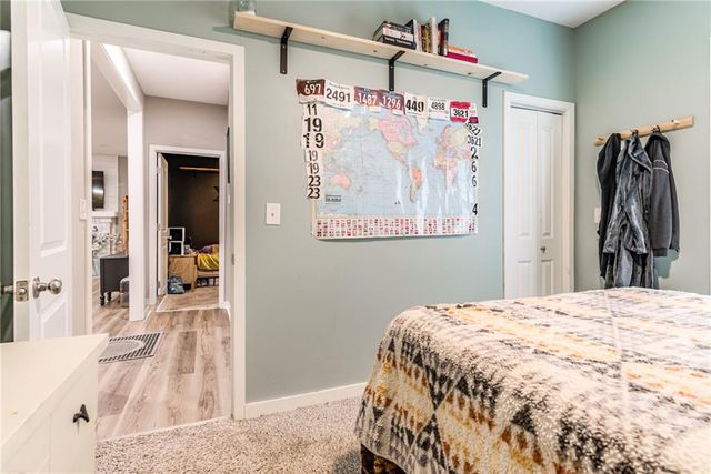 6033 Edith Avenue, Kansas City, KS 66104