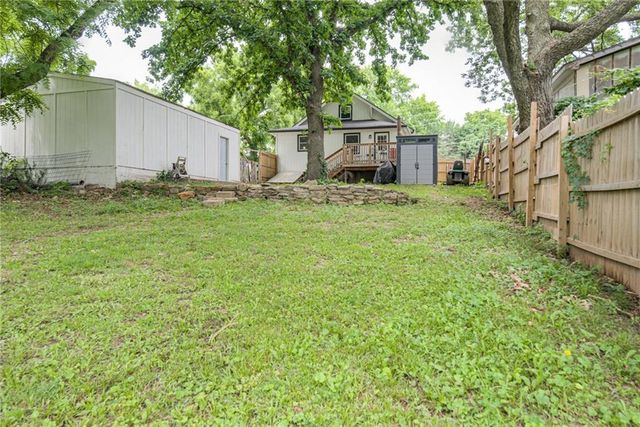 6033 Edith Avenue, Kansas City, KS 66104