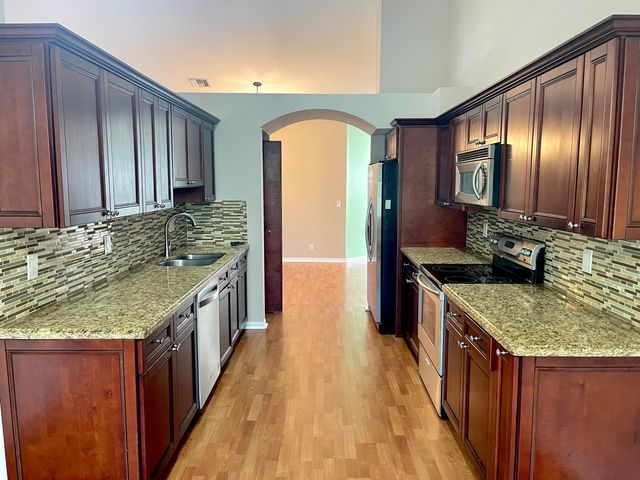 8550 Vía Romana 2, Boca Raton, FL 33496