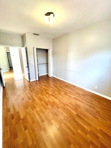 8550 Vía Romana 2, Boca Raton, FL 33496