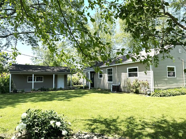 409 Parkway Street, Whiteland, IN 46184