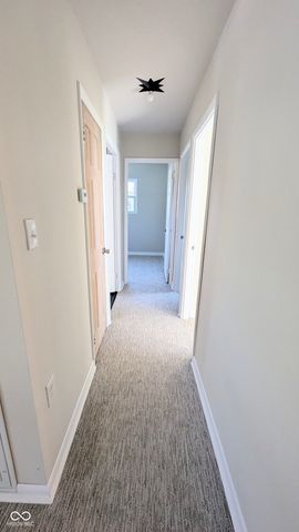 409 Parkway Street, Whiteland, IN 46184