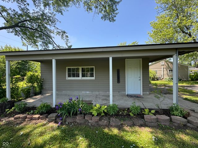 409 Parkway Street, Whiteland, IN 46184