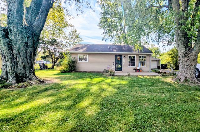 409 Parkway Street, Whiteland, IN 46184