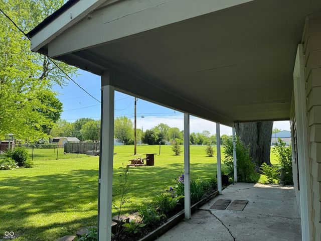 409 Parkway Street, Whiteland, IN 46184