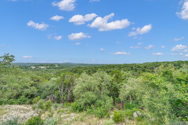 1724 Caprock, Helotes, TX 78023