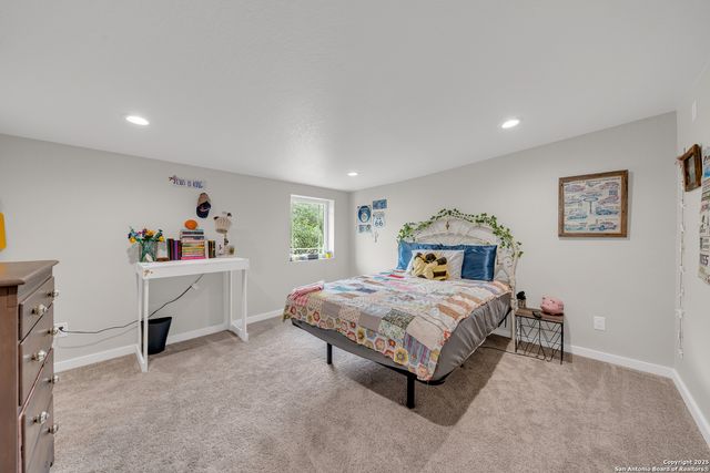 1724 Caprock, Helotes, TX 78023