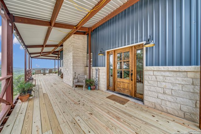 1724 Caprock, Helotes, TX 78023