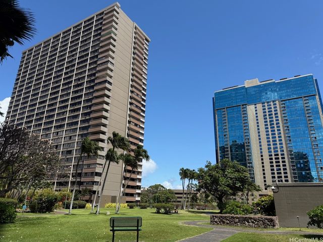 1255 Nuuanu Avenue E1504, Honolulu, HI 96817