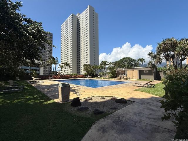 1255 Nuuanu Avenue E1504, Honolulu, HI 96817