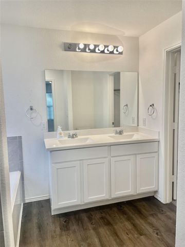 5716 Southerner WAY, Austin, TX 78747