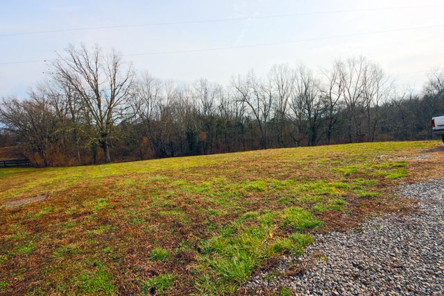 543 Cunningham Lane, Winchester, KY 40391