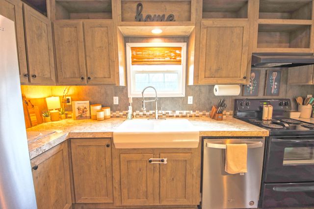 543 Cunningham Lane, Winchester, KY 40391