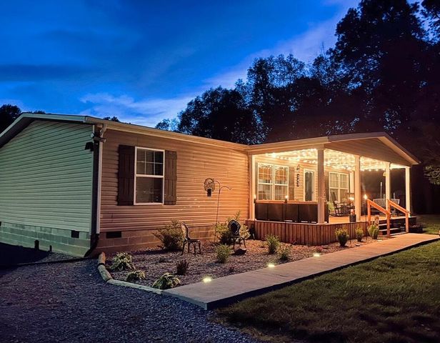 543 Cunningham Lane, Winchester, KY 40391