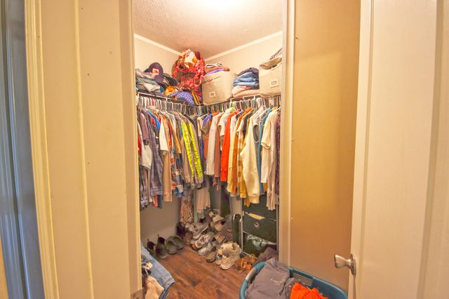 543 Cunningham Lane, Winchester, KY 40391