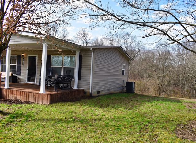 543 Cunningham Lane, Winchester, KY 40391