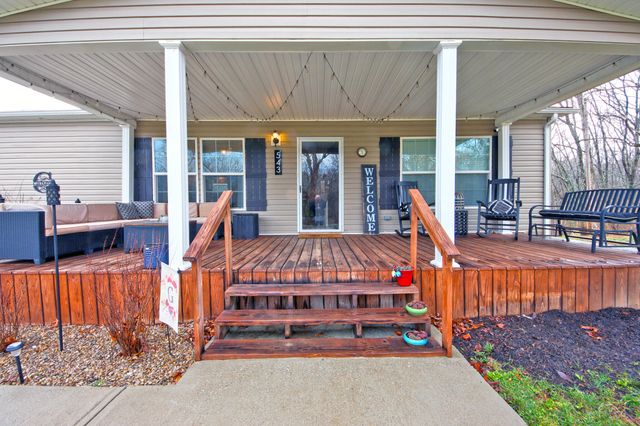 543 Cunningham Lane, Winchester, KY 40391