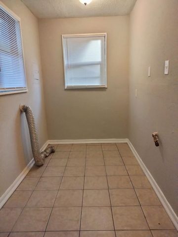 2797 MONTAGUE AVE, Memphis, TN 38114